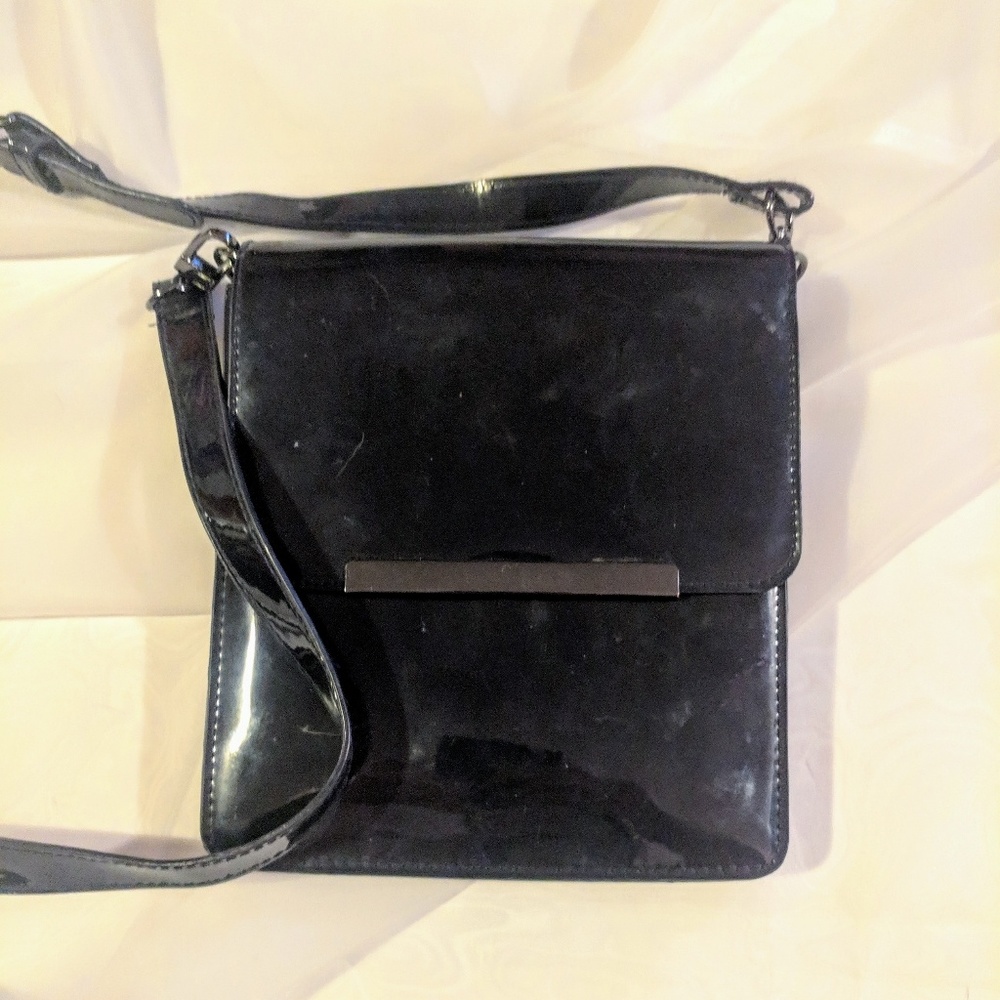 Estee Lauder Vintage Crossbody Bag Black